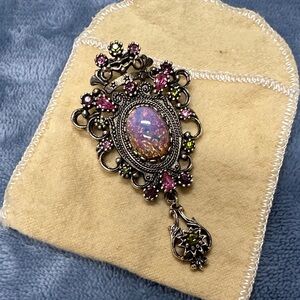 Vintage Sarah Coventry “Contessa” brooch